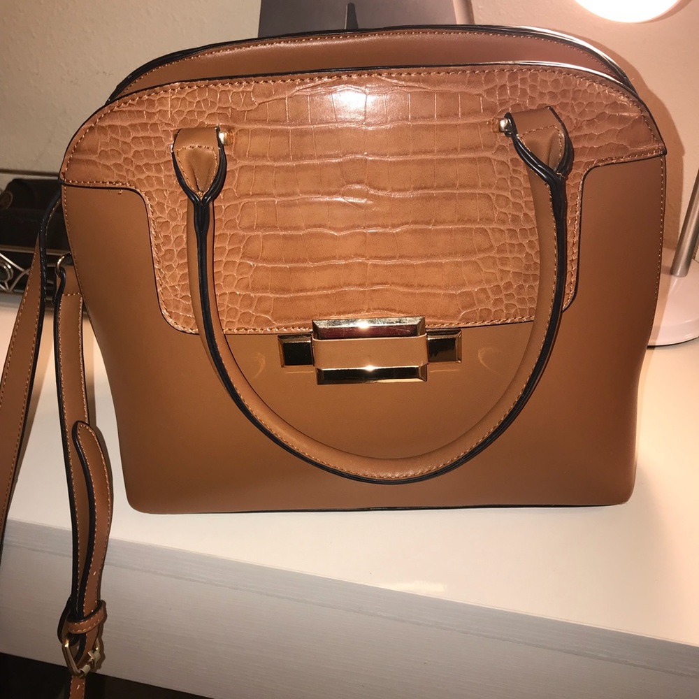 Brown leather vegan purse cross body